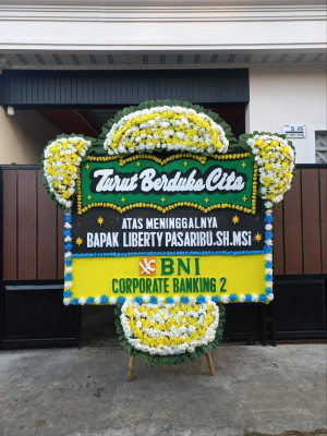 Papan Bunga Duka di Wajageseng